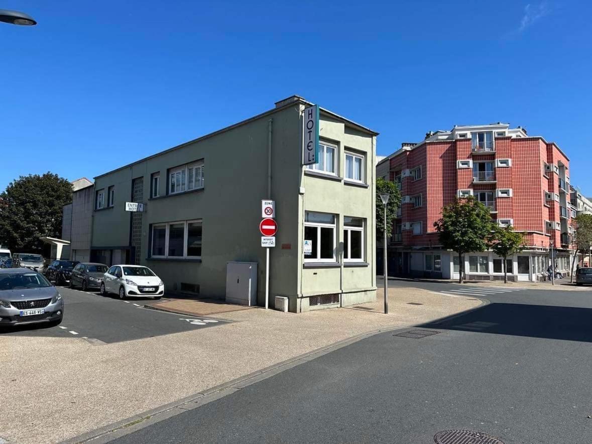 Hote De La Plage Dunkirk Esterno foto